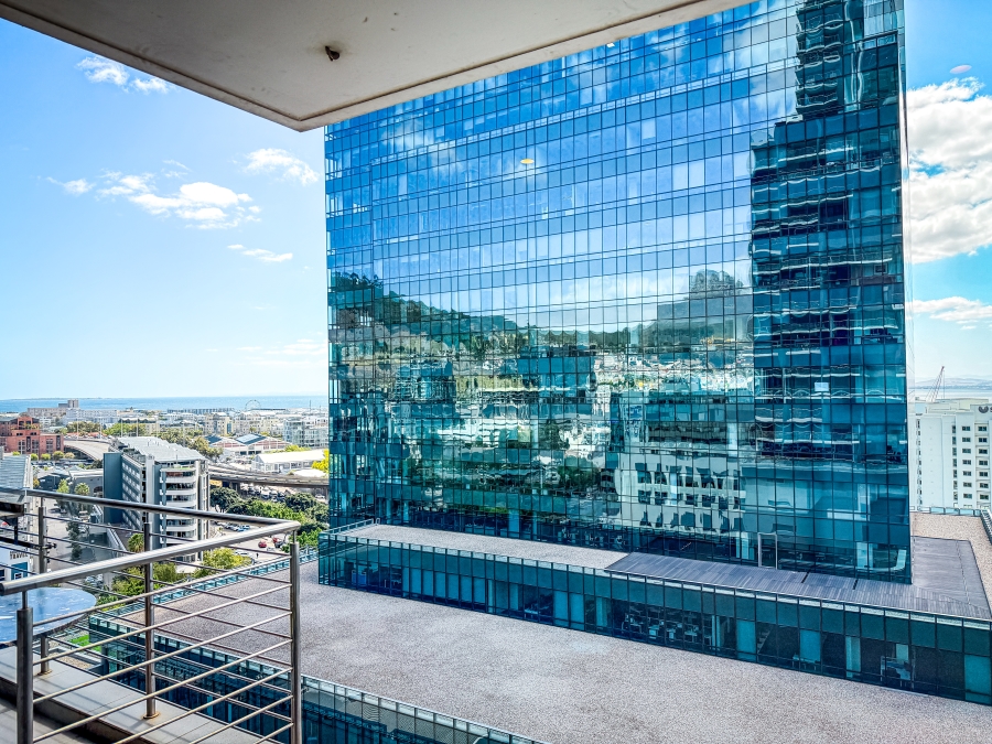 2 Bedroom Property for Sale in Cape Town City Centre Western Cape